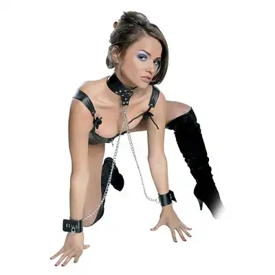 Fetish Fantasy Series - Leather Collar and Cuffs. Obroża Z Kajdankami.