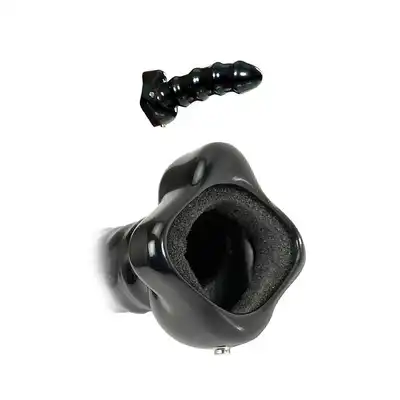 Fetish Fantasy - Cumfy Hollow Strap-On - czarny prążkowany Strap-On.