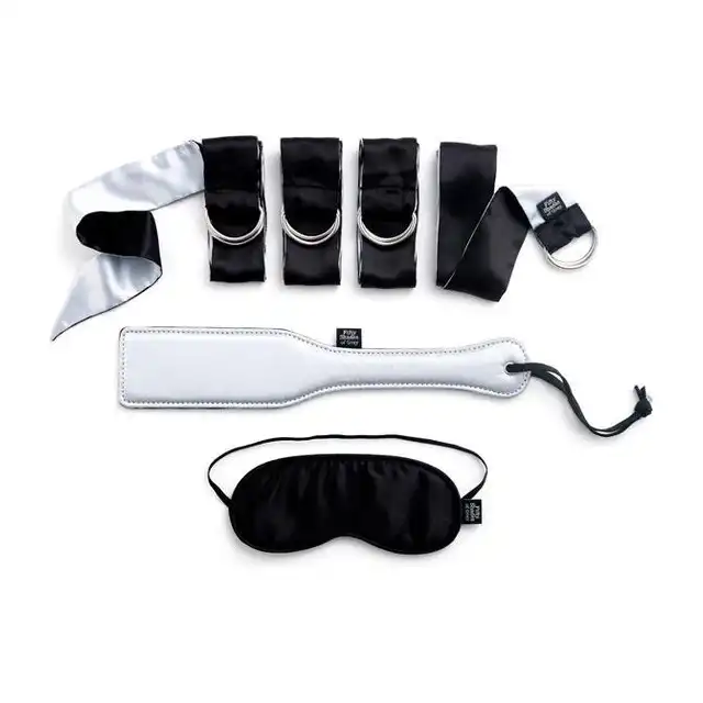 Fifty Shades of Grey - Submit to Me. Zestaw do zniewolenia. Mega sale!