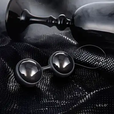 Lelo - Luna Beads Noir. Zmysłowy trening mięśni Kegla w luksusowym stylu