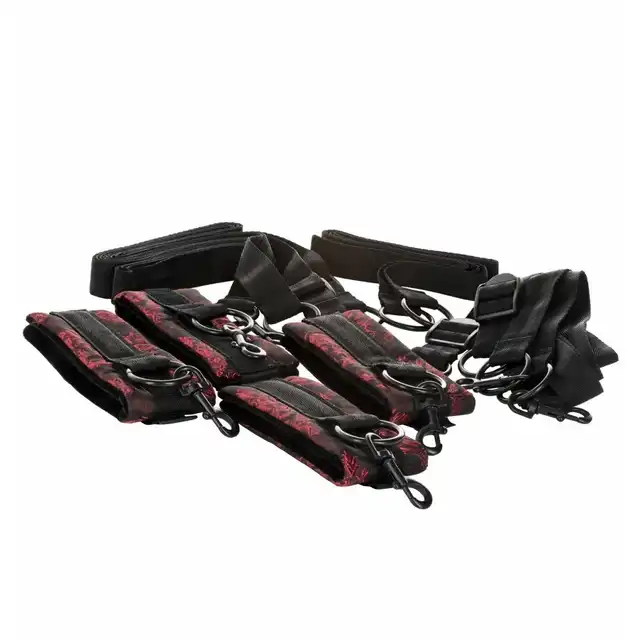 Scandal - Bed Restraints. Zestaw do zniewalania.