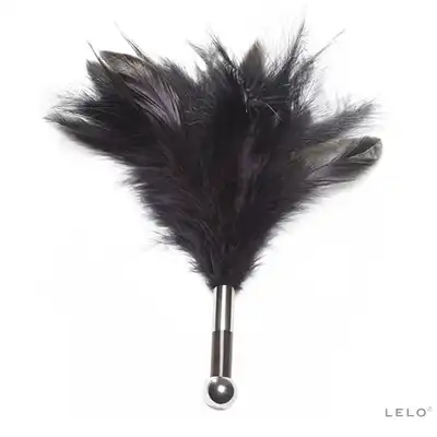 Lelo - Tantra Feather Teaser Black.