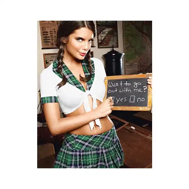 Baci - Uczennica Naughty Schoolgirl  - Zestaw dwuczęściowy S/M Bestseller!