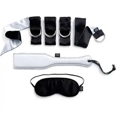 Fifty Shades of Grey - Submit to Me. Zestaw do zniewolenia. Mega sale!
