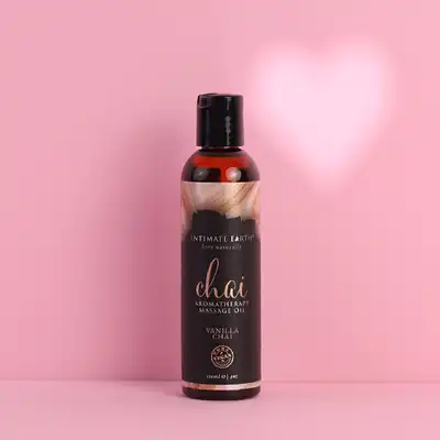 Intimate Earth - Chai. Olejek do masażu z naturalnych składników.