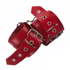 Leder -  Cuffs 2006A Red. Czerwone skórzane kajdanki z łańcuchem 18 cm 