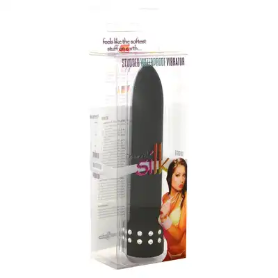 ToyJoy - Diamond Black Superbe. Klasyczny wibrator z diamencikami 