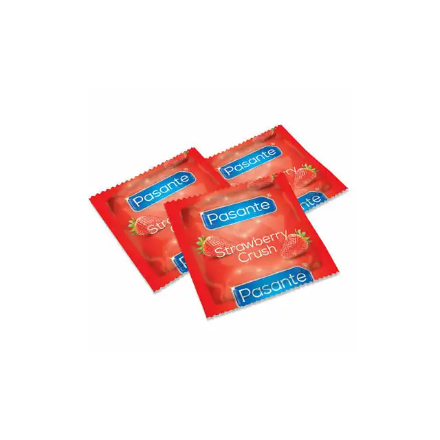 Pasante - Strawberry Crush 3 szt. Czerwone prezerwatywy o smaku i zapachu soczystej truskawki 