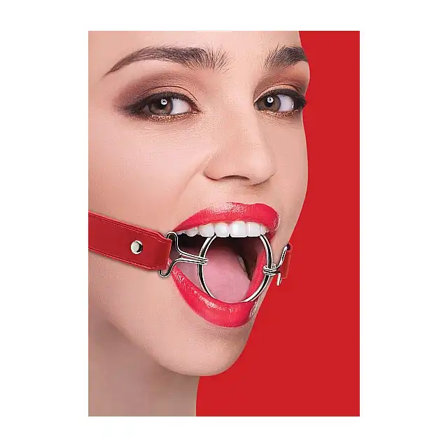 Ouch! - Ring Gag XL. Knebel z otwartym ringiem w kolorze czerwonym