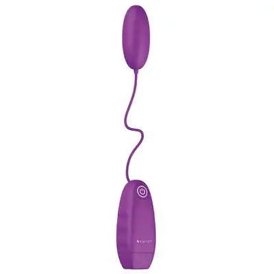  B Swish - Bnaughty Classic Wibrating Egg. Fioletowe jajeczko z mocnymi wibracjami