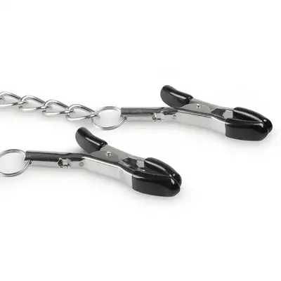 EasyToys - Nipple Clamps with connecting chain. 32 cm