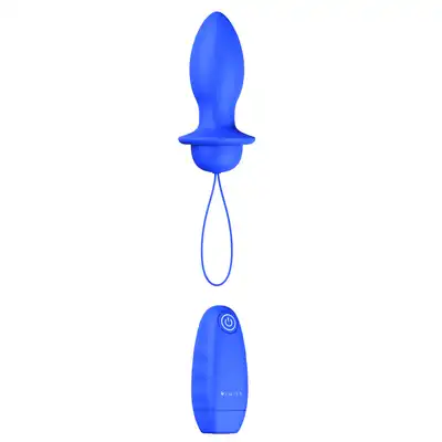 B Swish - Bfilled Classic Denim. Wibrujący plug analny!