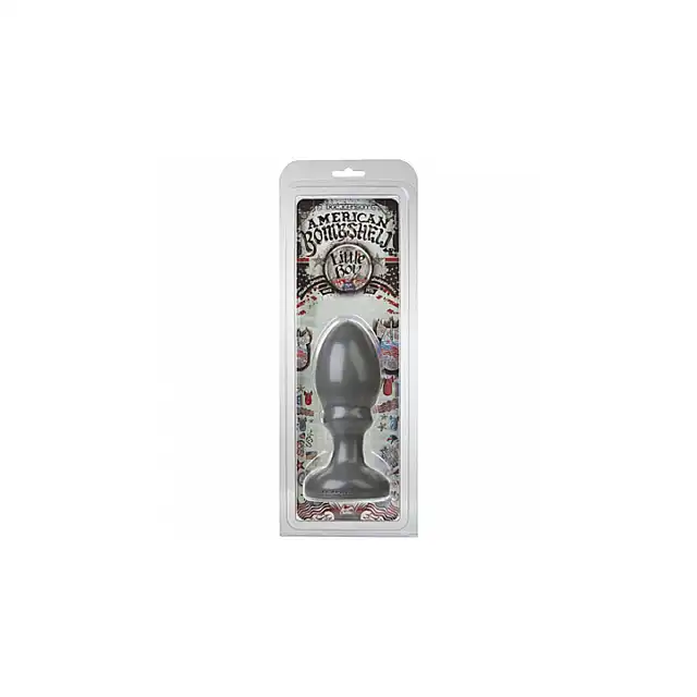 American Bombshell - Little Boy. Duży plug analny!