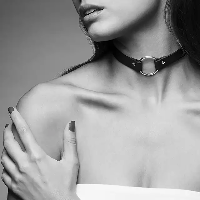 Bijoux Indiscrets - Maze Choker. Obroża w kolorze brązowym.
