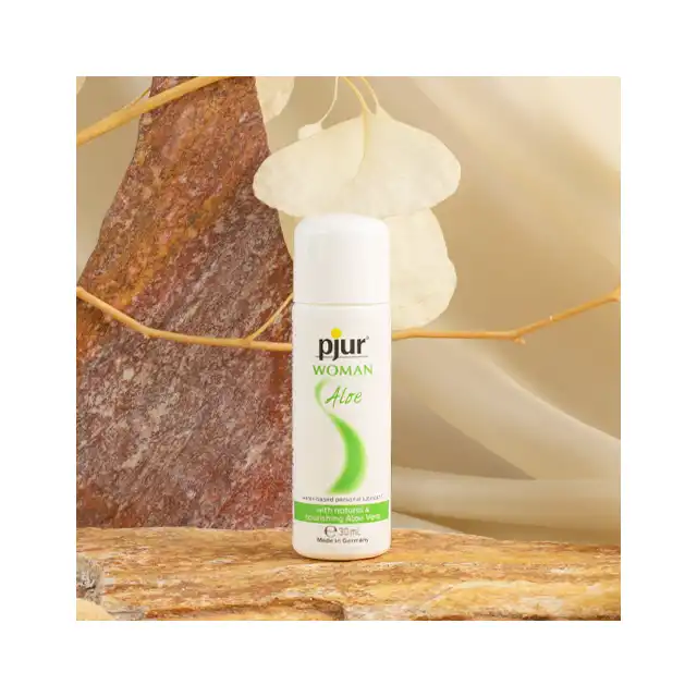 Pjur Med - Woman Aloe Waterbased. Lubrykant z aloesem 30 ml