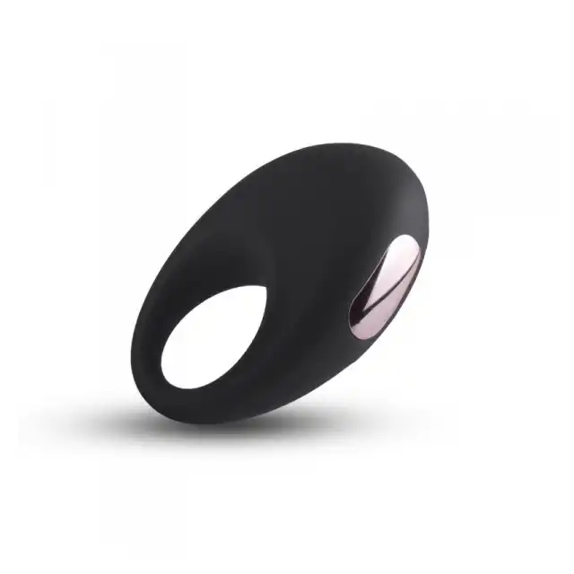Toyz4Lovers - Cock Ring Black USB. Czarny wibrujący ring na penisa na USB.