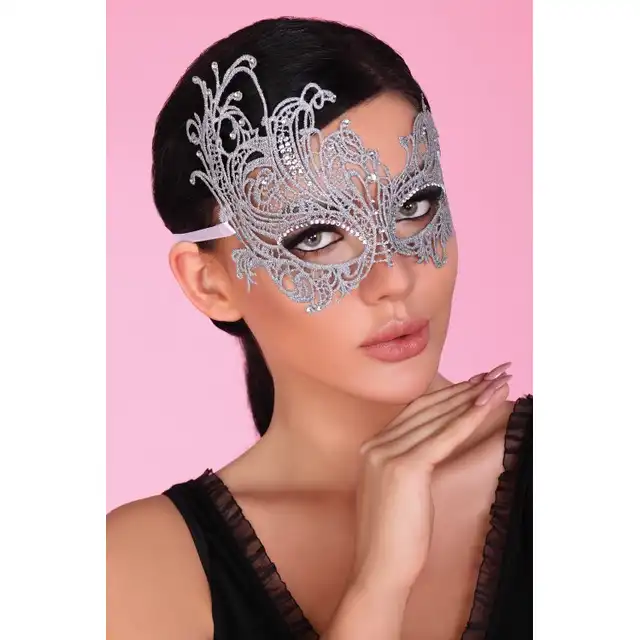 Livia Corsetti - Mask Silver. Srebrna maska wenecka, tajemnicza i elegancka. Delikatny materiał, nie podrażnia skóry.