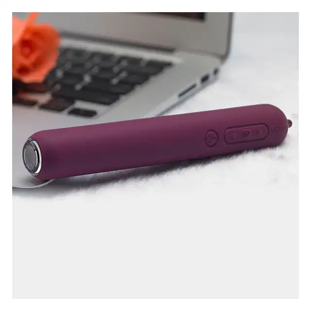 Svakom - Siime Video Camera Vibrator. Wibrator z wewnętrzną kamerą.