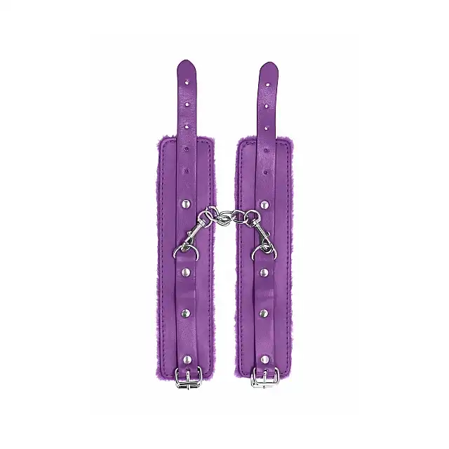 Ouch! - Plush Leather Hand Cuffs Purple. Fioletowe kajdanki wyścielane uroczym pluszem