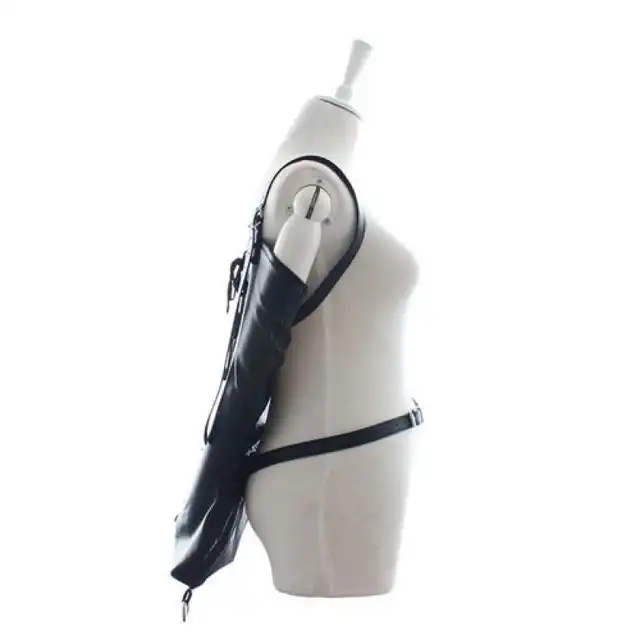 Toyz4Lovers - Total Black Restraint Arms Black. Wiązana blokada na ręce. 