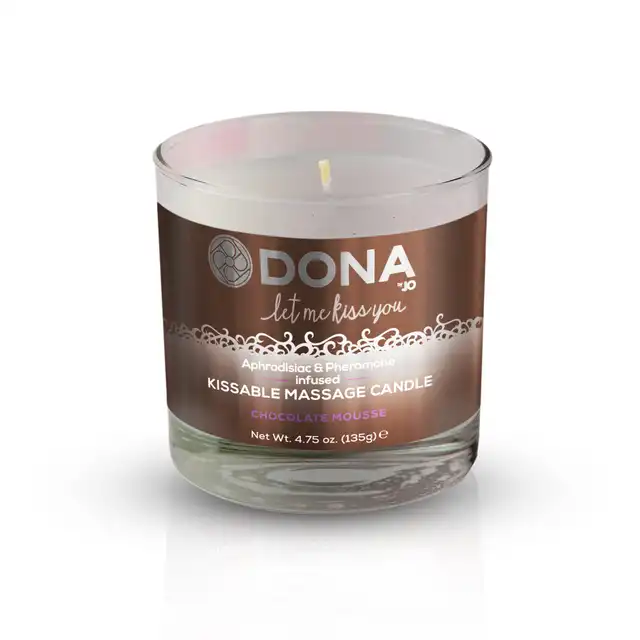 Dona - Kissable Massage Candle Chocolate. Świeca do masażu o zapachu czekolady.
