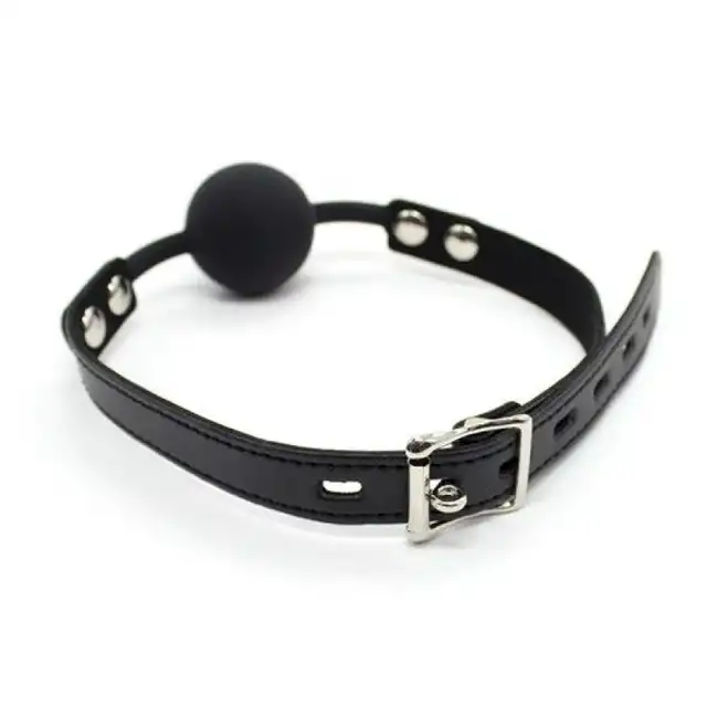 Easy Toys - Ball Gag + Block Black. Czarny knebel z regulowanym zapięciem. 