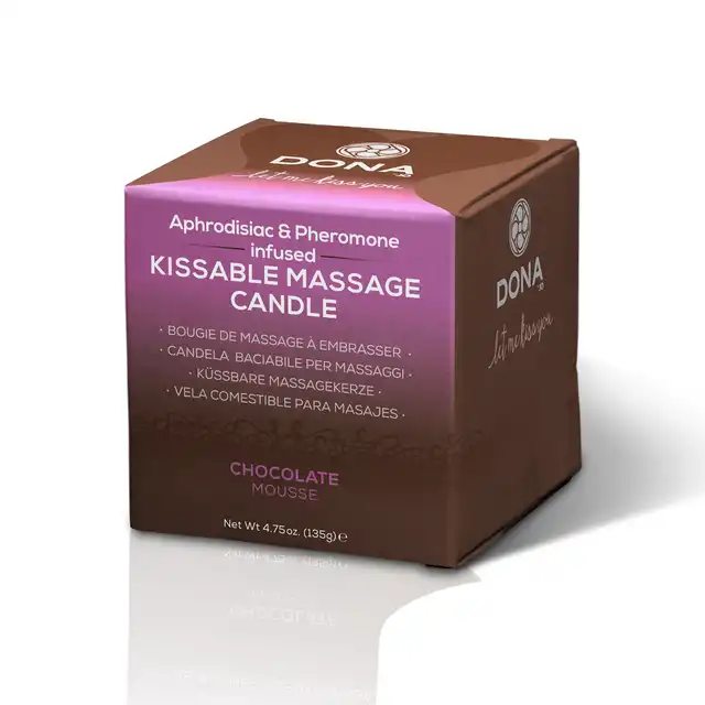 Dona - Kissable Massage Candle Chocolate. Świeca do masażu o zapachu czekolady.