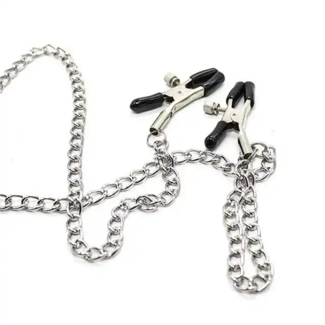 Toyz4Lovers - Penitence Man Nipples Clamps Black. Uprząż z klamerkami na sutki i ringiem