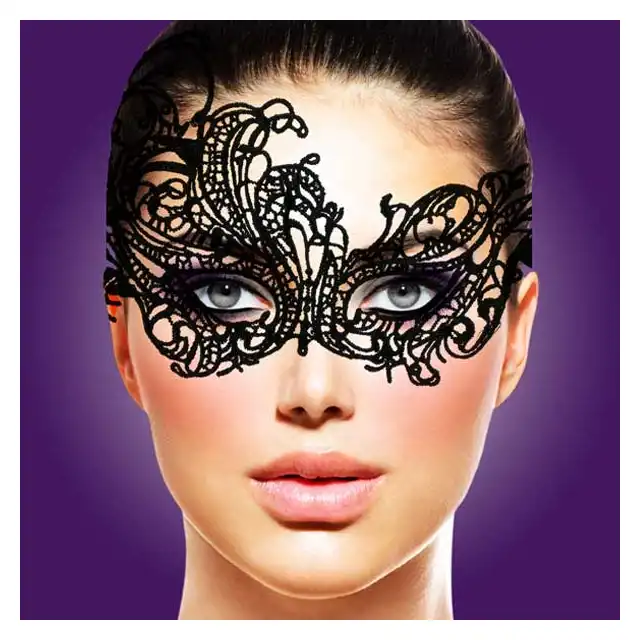 Rianne S - Masque IV Violaine.