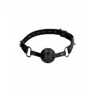 Ouch! - Breathable Ball Gag Black. Czarny knebel z czaszkami i ćwiekami. Otworki do oddychania. 