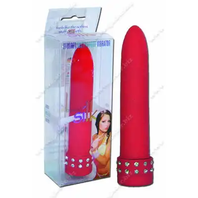 Diamond Silk - Vibrator Red. Klasyczny wibrator z diamencikami