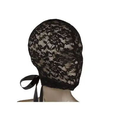 Scandal - Corset Lace Hood. Czarna koronkowa maska na całą twarz z wiązaniem gorsetowym