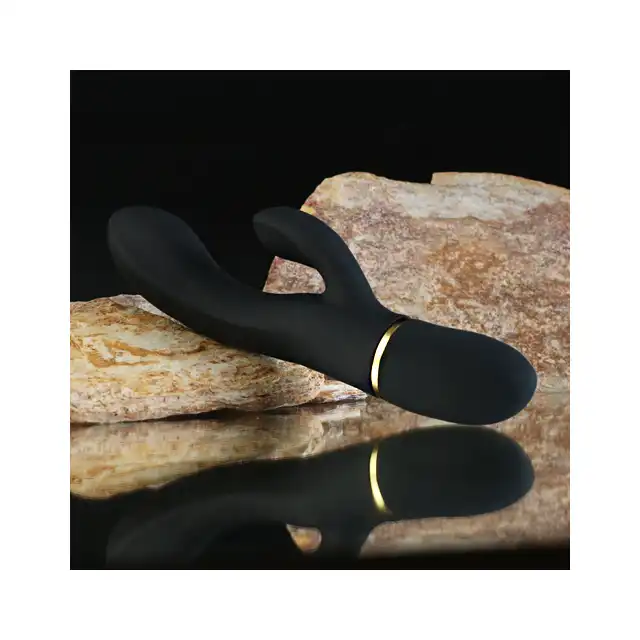 Dorcel - Glam Rabbit Flexible Vibrator USB. Elegancki wibrator ze stymulacją łechtaczki