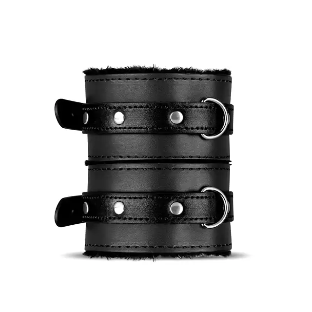 Secret Pleasure Chest - Black Fantasy, 11-częściowy zestaw BDSM. Czarny