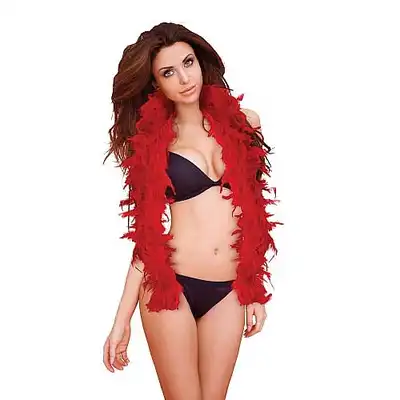 Ouch! - Seductive Feather Boa Red. Boa z czerwonych piór.
