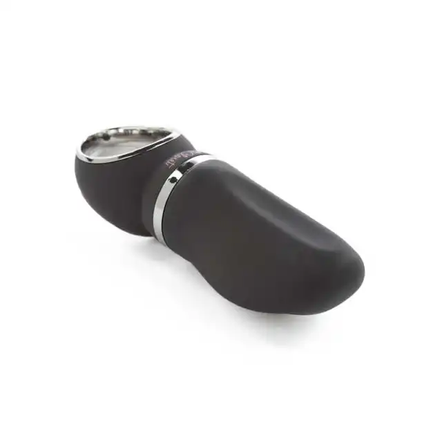 Black Door by Closet Collection - Grande Bullet &amp;#8470; 7. Wibrująca wtyczka analna.