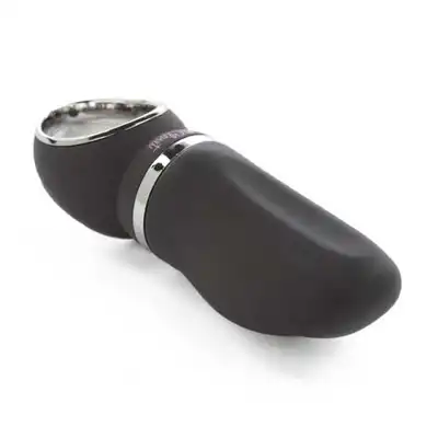 Black Door by Closet Collection - Grande Bullet &amp;#8470; 7. Wibrująca wtyczka analna.