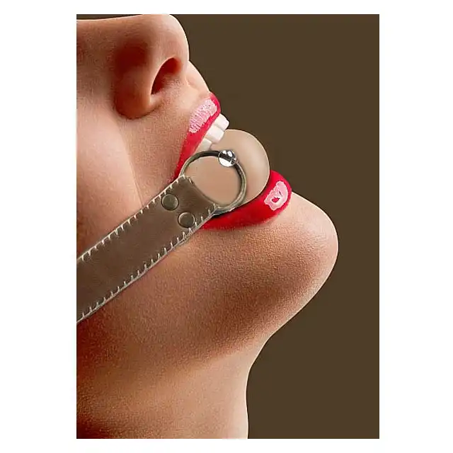 Ouch! - Solid Ball Gag Premium Bonded Leather. Knebel na metalowym pręcie. Mega Sale! Ostatnia sztuka!