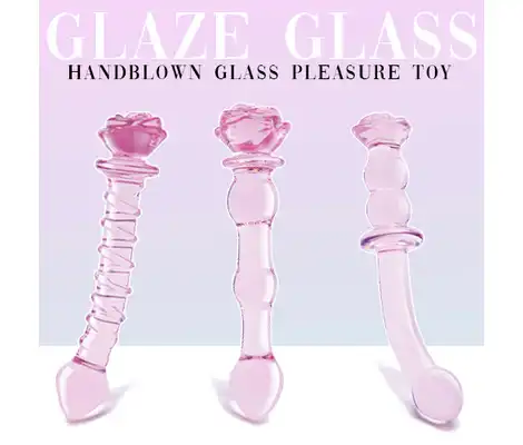 Glaze Glass - szklane akcesoria erotyczne. Różane dilda pełne luksusu i wyrafinowania