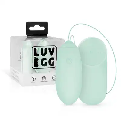 Easy Toys - Luv Egg Green. Zielone wibrujące jajeczko sterowane pilotem, idealny do zabawy solo, jak i wspólnego odkrywania nowych doznań z partnerem.