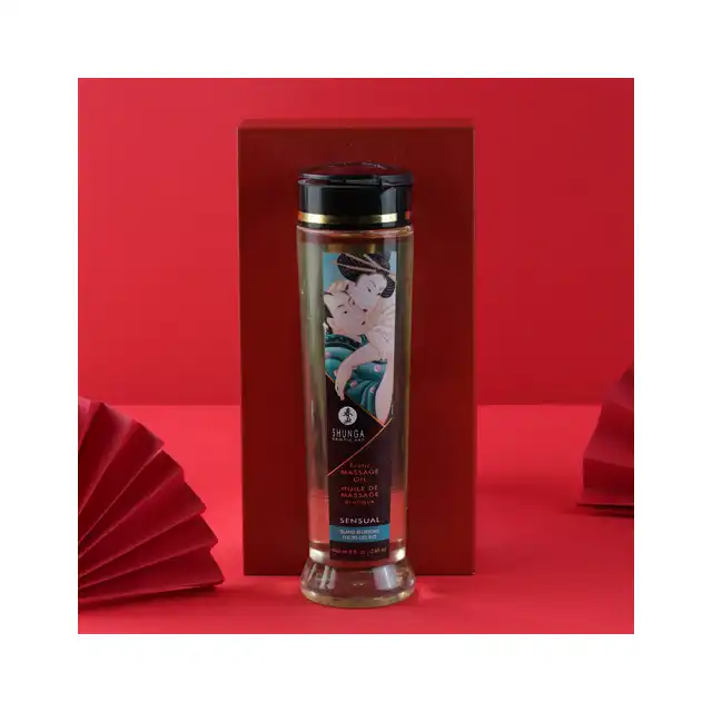 Shunga - Erotic Massage Oil Island Blossom. Olejek do masażu erotycznego 240 ml o kwitnących kwiatów.
