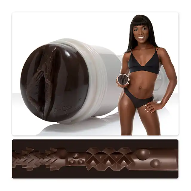 Fleshlight - Ana Foxxx Silk. Super wagina! Ultra delikatna i realistyczna, w dotyku jak prawdziwa! 