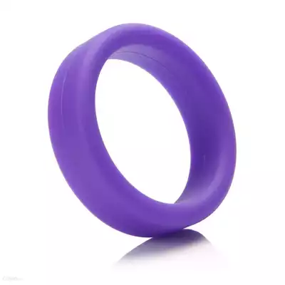 Tantus - Super Soft C-ring Purple. Super elastyczny ring erekcyjny przedłużający orgazm aż do 45 sekund!