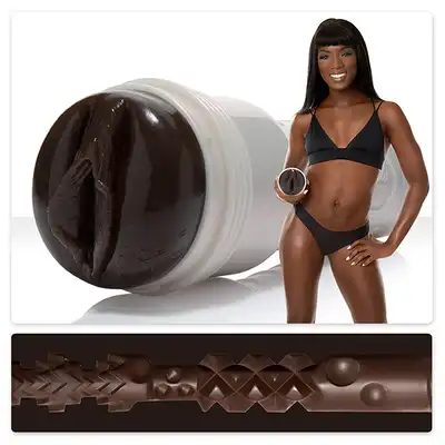 Fleshlight - Ana Foxxx Silk. Super wagina! Ultra delikatna i realistyczna, w dotyku jak prawdziwa! 
