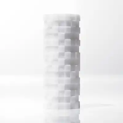 Tenga - 3D Module. Forma pełna satysfakcji o modułach w kształcie kwadratów
