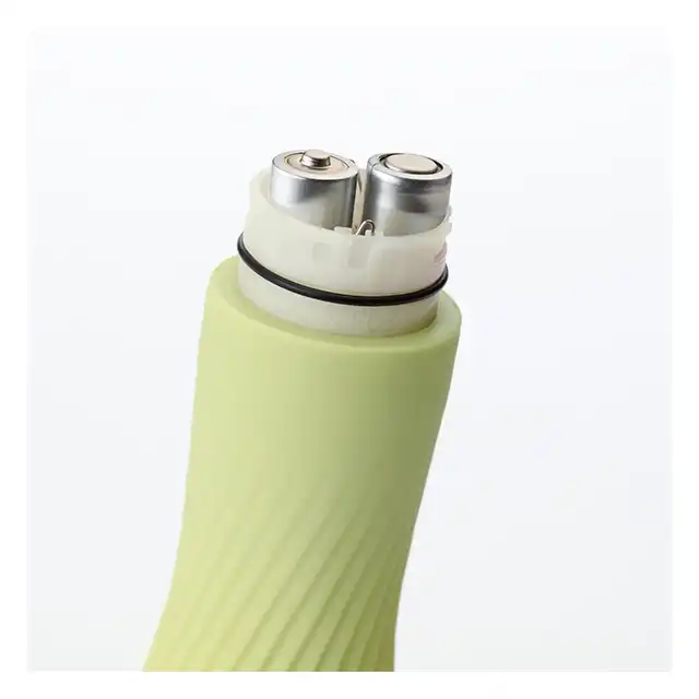 Iroha - Zen Vibrator Matcha. Designerski zielony wibrator z miękkiego jak pianka silikonu Soft-Touch! Ekskluzywna kolekcja. 
