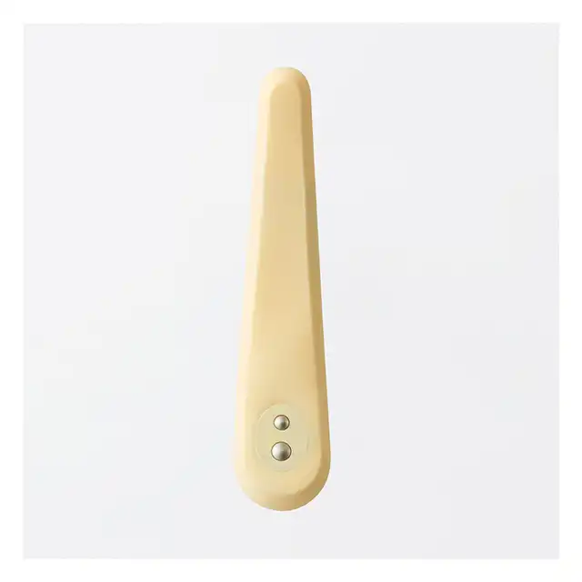 Iroha - Mikazuki Vibrator Yellow. Żółty, najwyższej jakości wibrator dla kobiet! Elastyczny, silne wibracje, delikatny w dotyku. Nieziemsko przyjemny! 