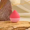 Iroha - Mini Vibrator Ume Anzu. Mieszczący się w ręce mini wibrator z ultra przyjemnego silikonu. 