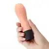 Iroha - Zen Vibrator Hanacha. Designerski różowy wibrator z miękkiego jak pianka silikonu Soft-Touch! Ekskluzywna kolekcja. 