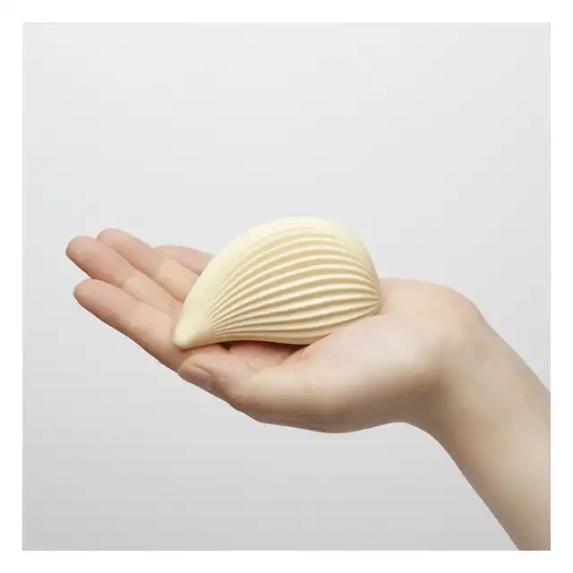 Iroha - Kushi Clitorial Vibrator Yellow. Genialny stymulator dla kobiet. Specjalne żeberka i najwyższej jakości silikon Soft Touch zapewnią ogrom przyjemności! 